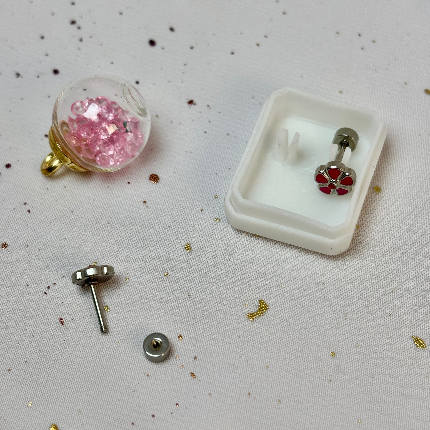 Mini Aros Acero Quirúrgico Plateado Flor Fucsia - Tope Tornillo