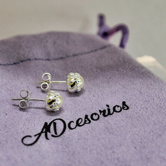 Aros Plata 925 Perla 6MM Borde de Plata