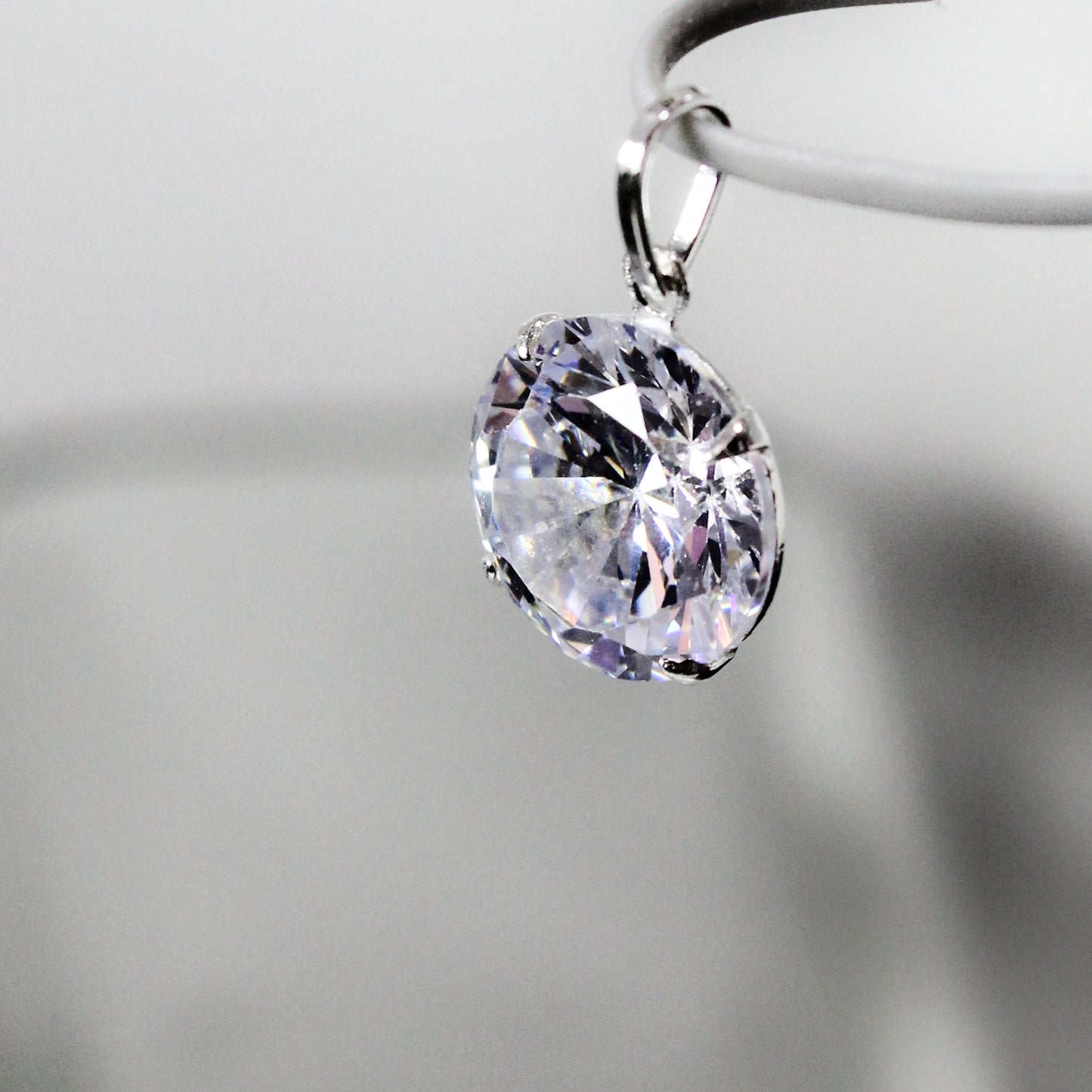 Colgante Plata 925 Punto de Luz 8MM