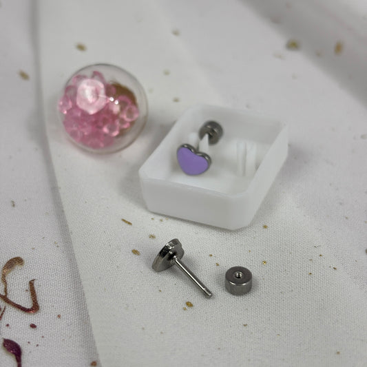 Mini Aros Acero Quirúrgico Plateado Corazón Lila - Tope Tornillo