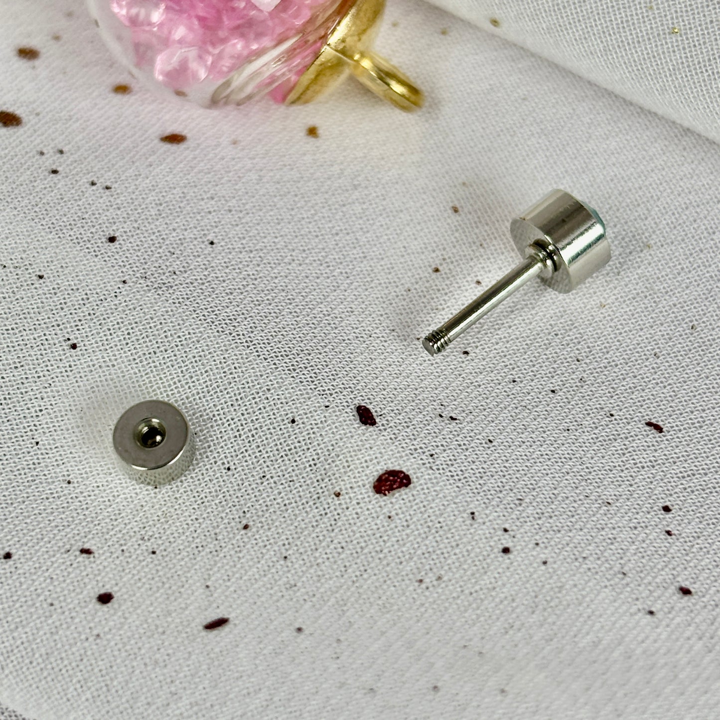 Mini Aros Acero Quirúrgico Plateado Circón Azul 5MM - Tope Tornillo