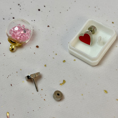 Mini Aros Acero Quirúrgico Plateado Corazón Rojo - Tope Presión Abridor