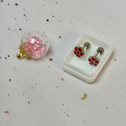 Mini Aros Acero Quirúrgico Plateado Flor Fucsia - Tope Tornillo