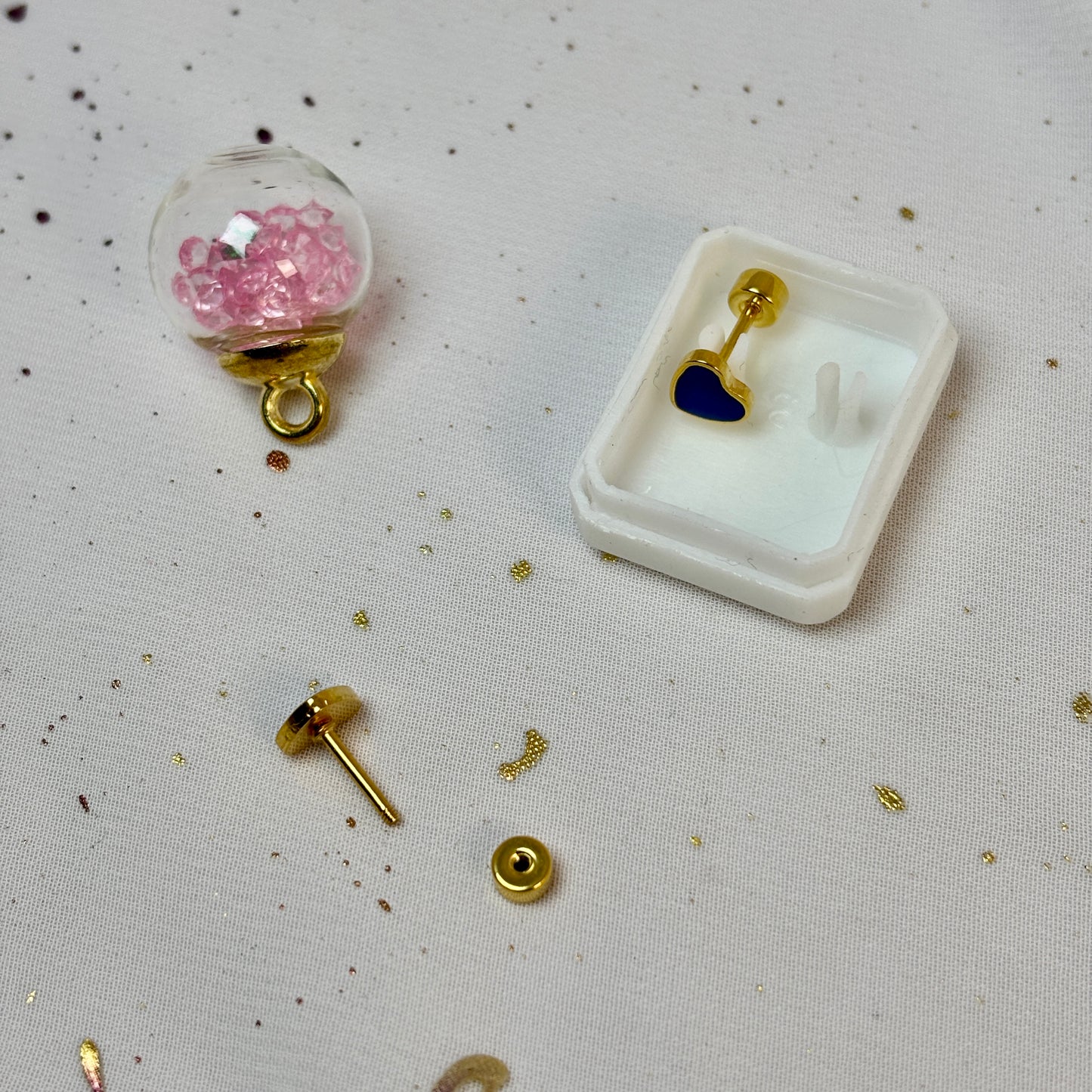 Mini Aros Acero Quirúrgico Dorado Corazón Azul - Tope Tornillo