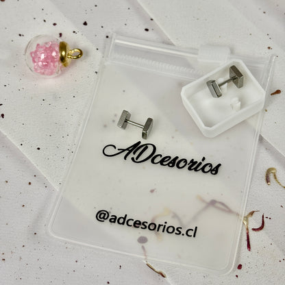 Mini Aros Acero Quirúrgico Doble Cuadrado Plateado - Tope Tornillo