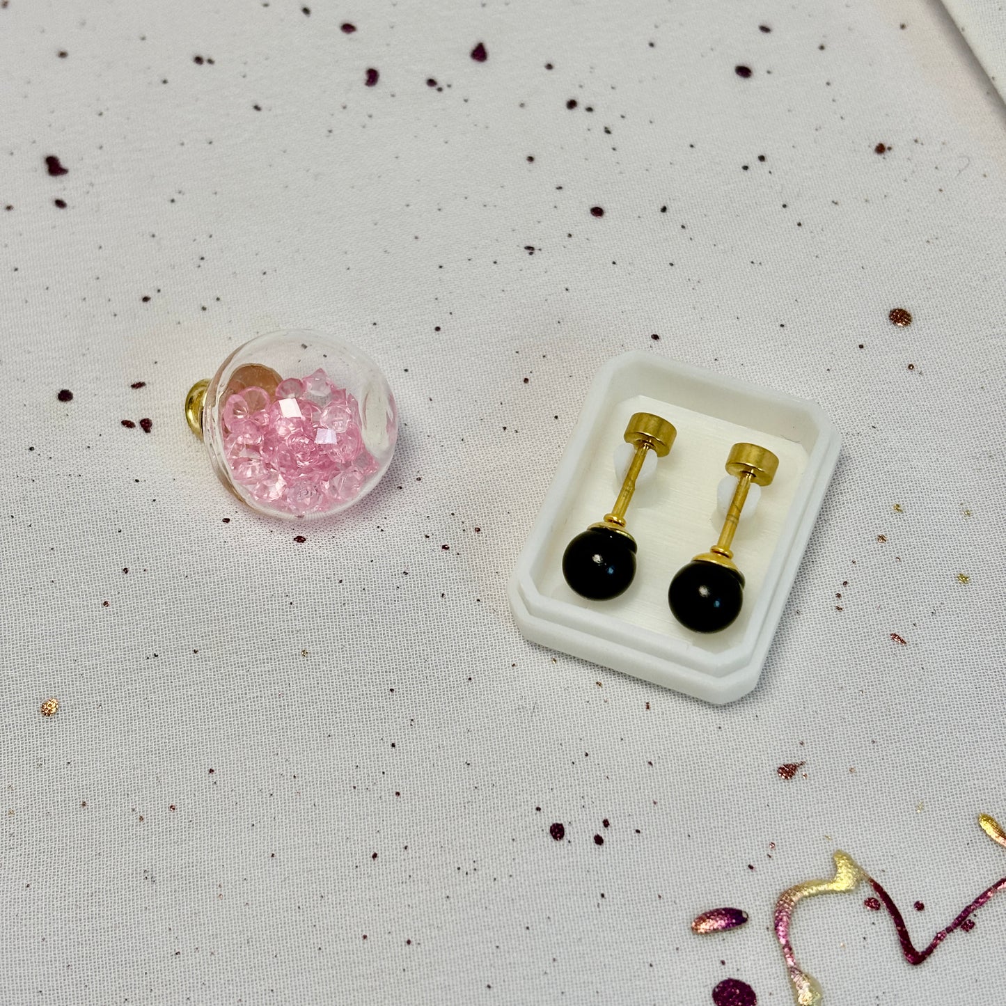 Mini Aros Acero Quirúrgico Dorado Perla Negra 6MM - Tope Tornillo