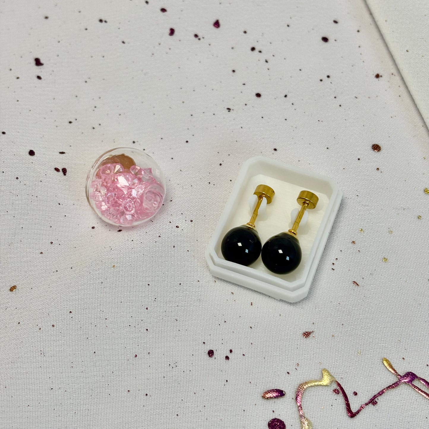 Mini Aros Acero Quirúrgico Dorado Perla Negra 8MM - Tope Tornillo