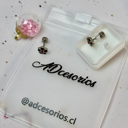 Mini Aros Acero Quirúrgico Plateado Flor Negro - Tope Tornillo