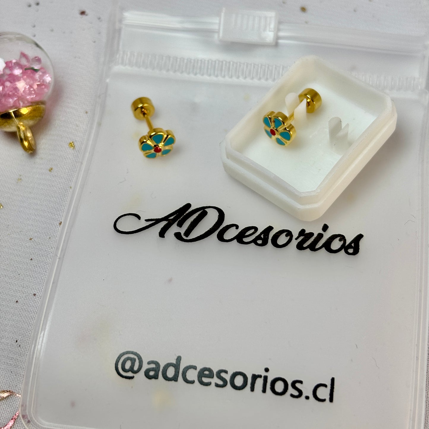 Mini Aros Acero Quirúrgico Dorado Flor Azul - Tope Tornillo