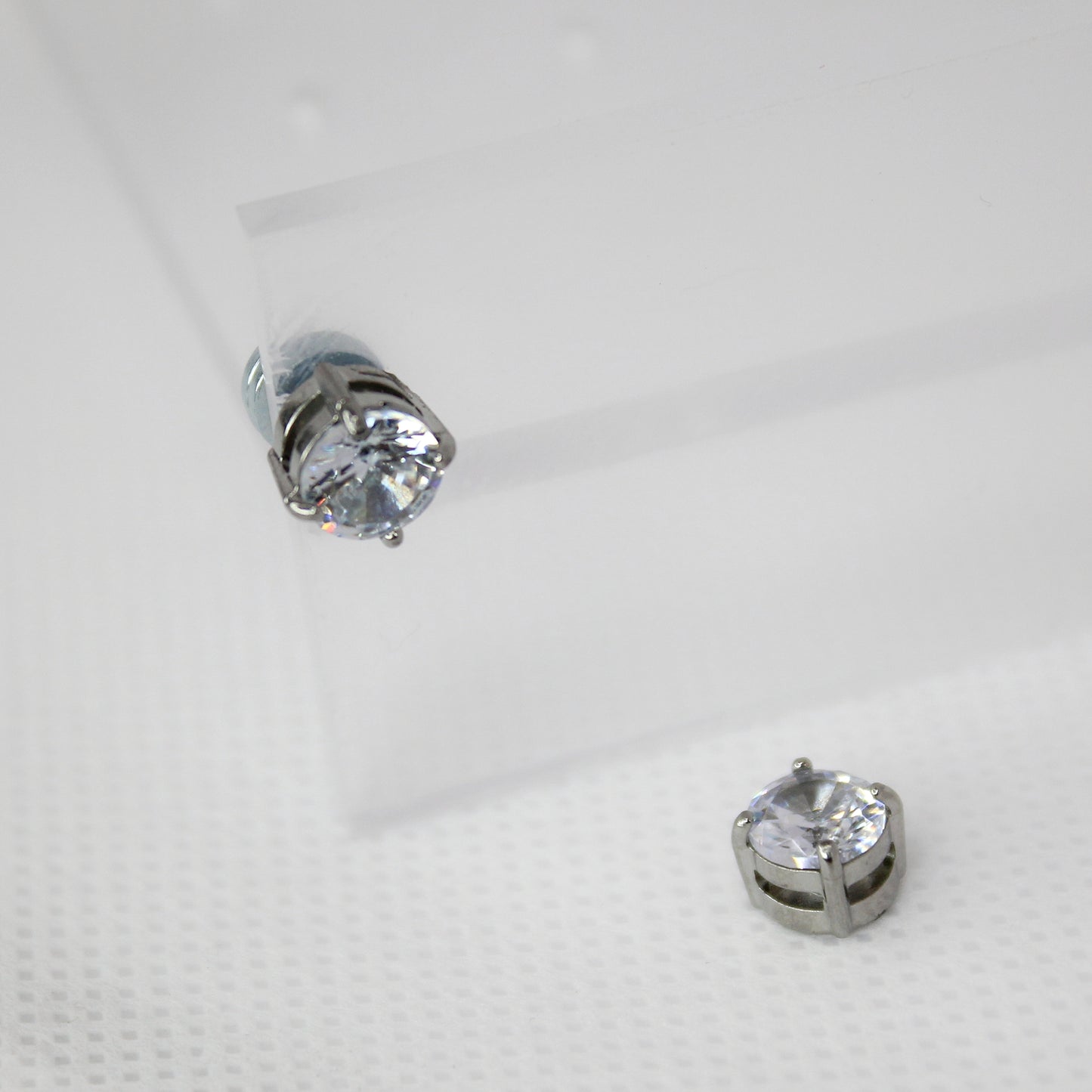 3 Pares Aros Imán Plateados 6MM