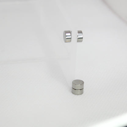 3 Pares Aros Imán Plateados 6MM