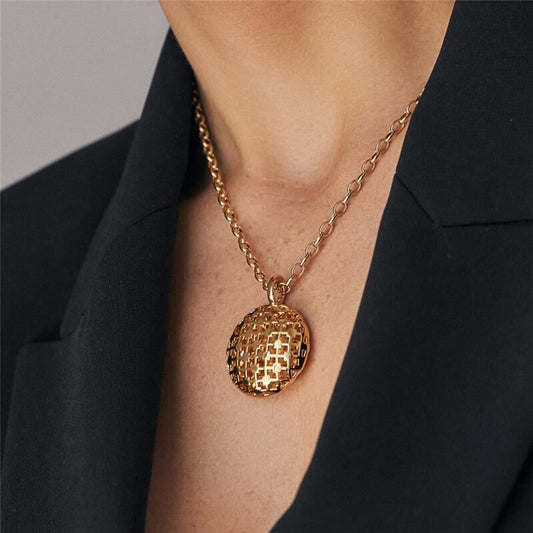 Collar Medallon Enchapado En Oro 18k Treliça