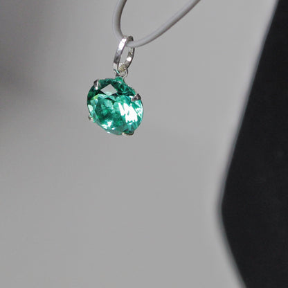 Colgante Plata 925 Punto de Luz Verde 8MM