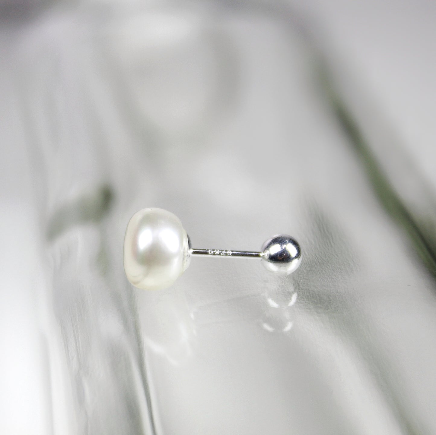 Aros Plata 925 Perla Achatada 7MM - Tope Tornillo