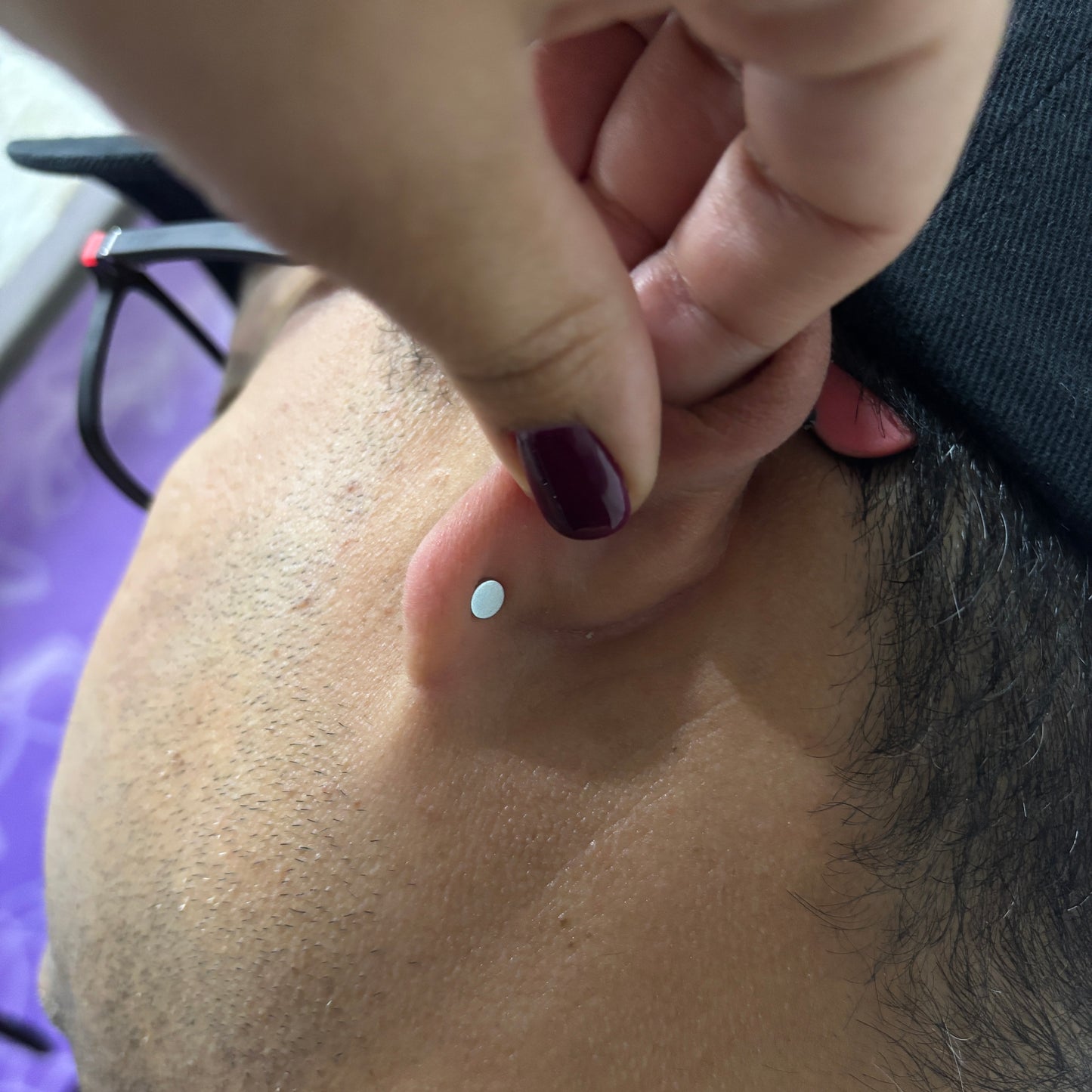 Aros Imán Punto de luz Plateado Circón Blanco Redondo 6MM