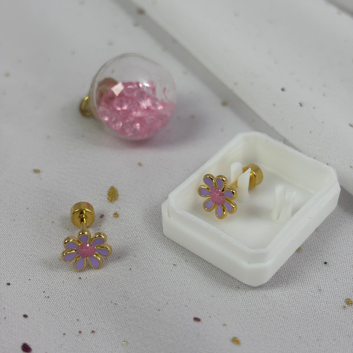 Mini Aros Acero Quirúrgico Dorado Flor Lila - Tope Tornillo