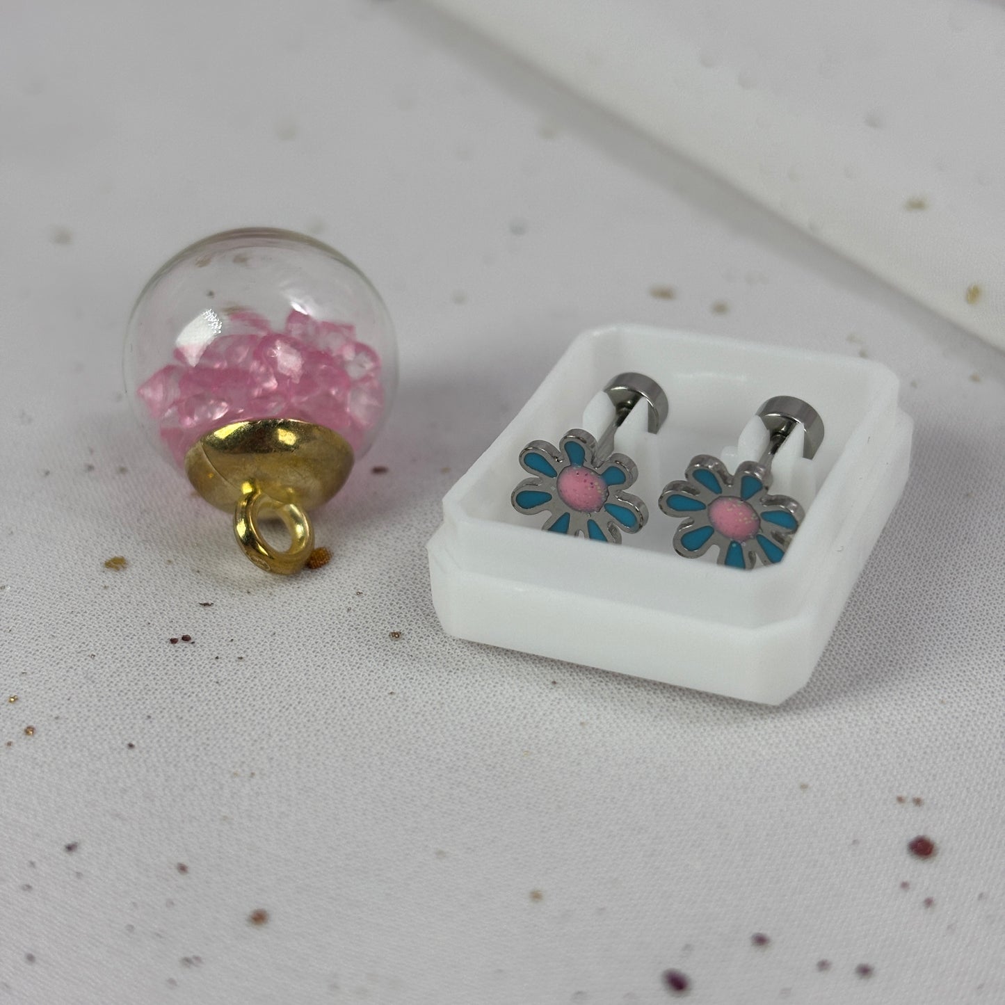 Mini Aros Acero Quirúrgico Plateado Flor Turquesa - Tope Tornillo