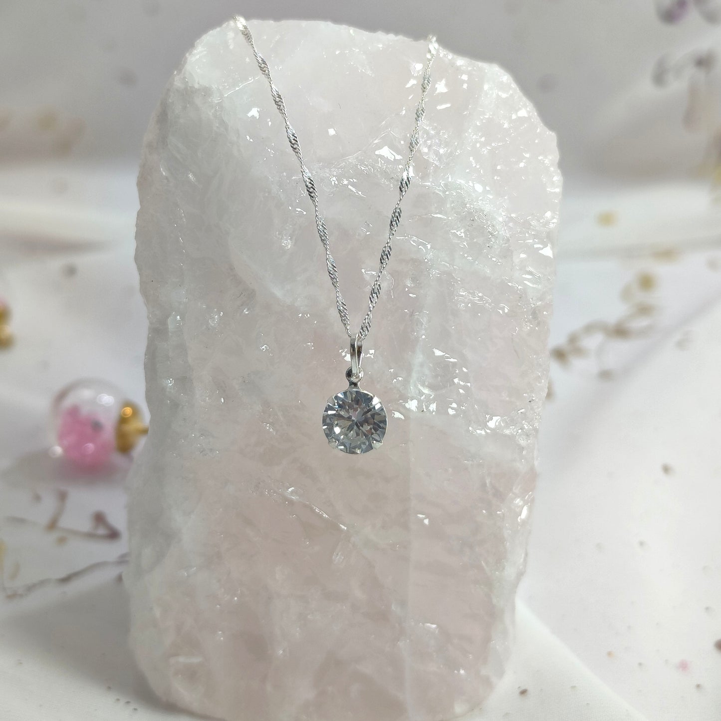 Collar Plata 925 Singapur 1,5MM + Colgante Punto De Luz 8MM