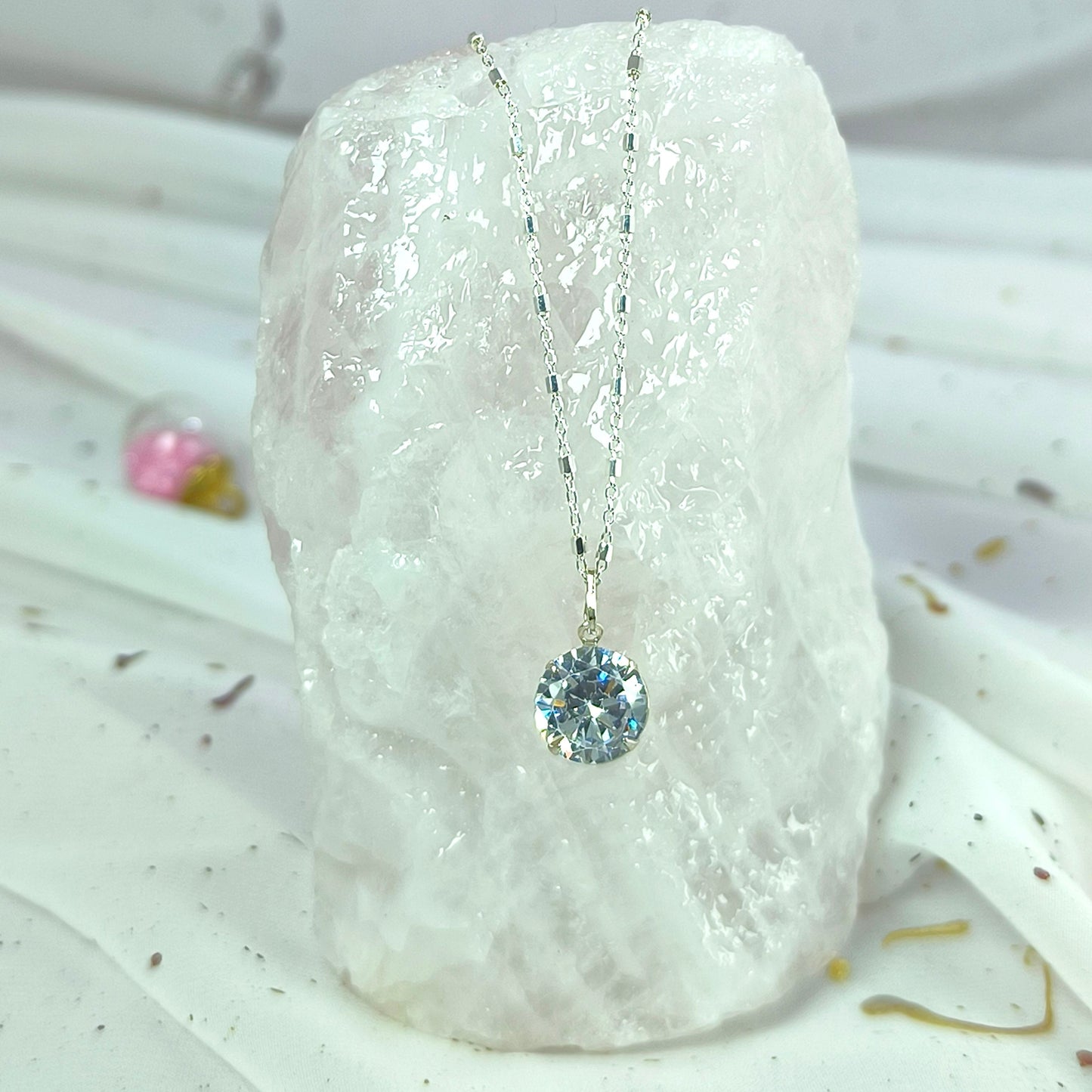 Collar Plata 925 Rolo Tradicional con Hexágonos 1.4MM + Colgante Punto De Luz 10MM