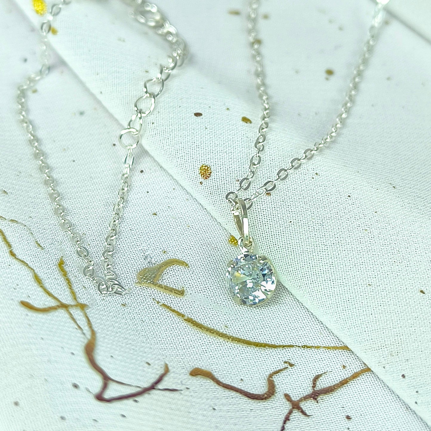 Collar Plata 925 Rolo 1MM + Colgante Punto De Luz 6MM