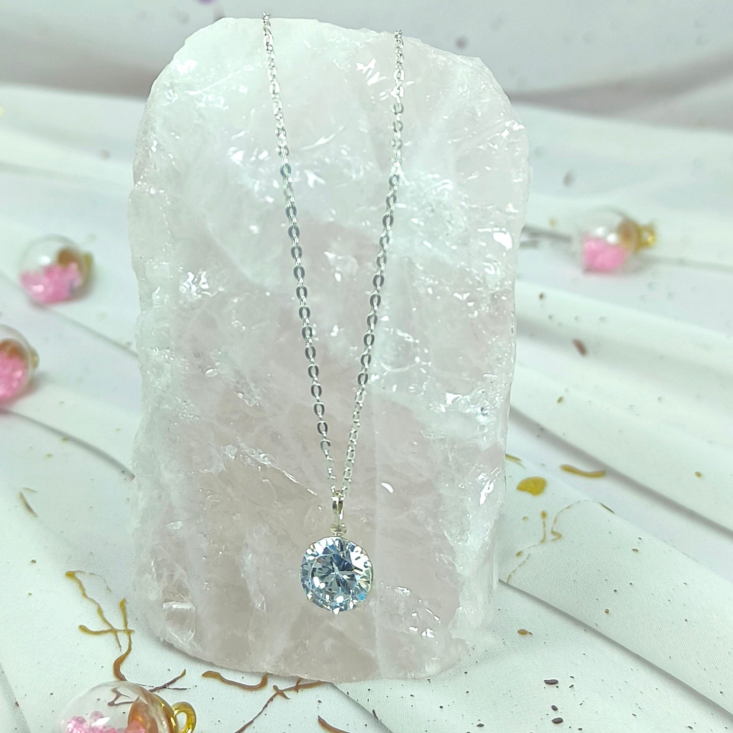 Collar Plata 925 Rolo 1MM + Colgante Punto De Luz 10MM